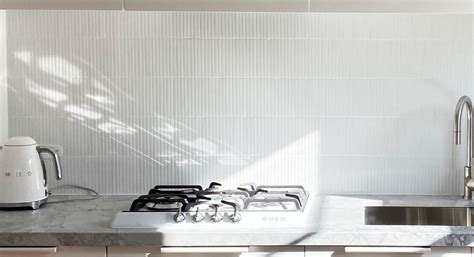 Kitchen Splashback Tiles: Design Ideas and Emerging Trends - Deli Beration