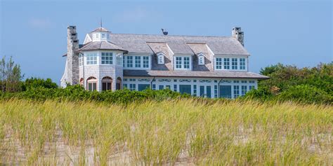 Cape Cod Beach House A Beautiful Beach House On A Bluff In Nauset