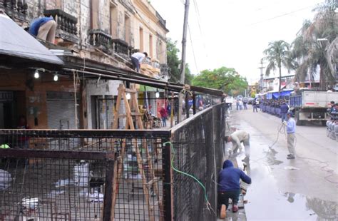 Desalojaron El Antiguo Edificio Del Ex Correo Argentino Por Peligro De