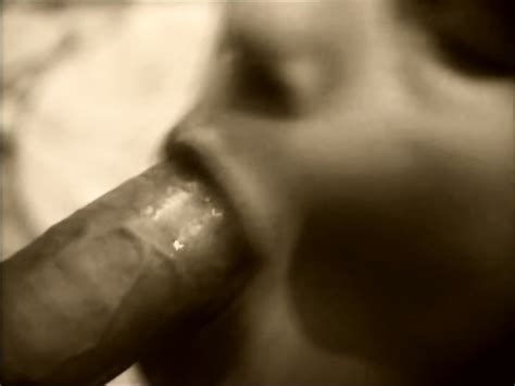 Lost Hot Games On The Lust Island Figlie Di Un Dio Minore Karma Rosenberg