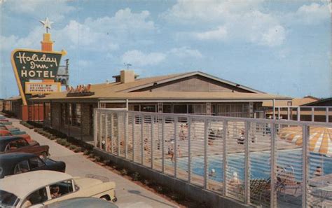 Holiday Inn Hotel Wichita, KS Postcard