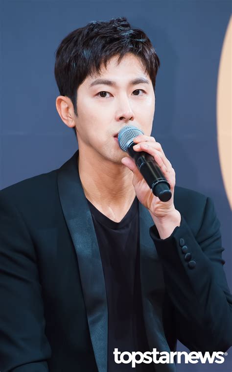 Hd포토 동방신기tvxq 유노윤호 ‘줌을 부르는 미모 최시율 기자 톱스타뉴스