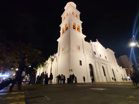 Urbis Centro histórico de Veracruz se dignifica con nueva iluminación