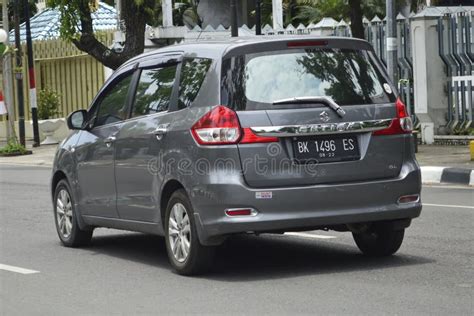 2016 Suzuki Ertiga Type Gl Imagen De Archivo Editorial Imagen De