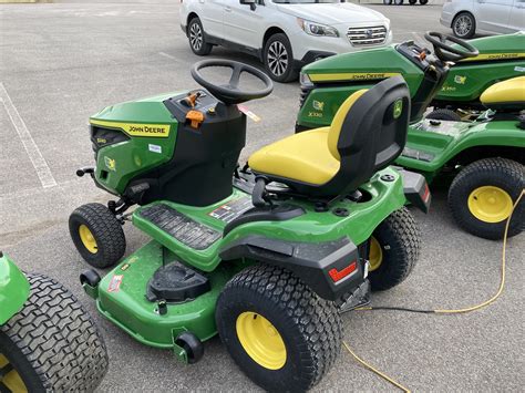 2024 John Deere S240 Lawn Garden Tractors Wooster OH