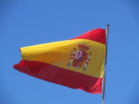 Cracking the Castilian Spanish Dialect: Grammar, Accent & Vocabulary