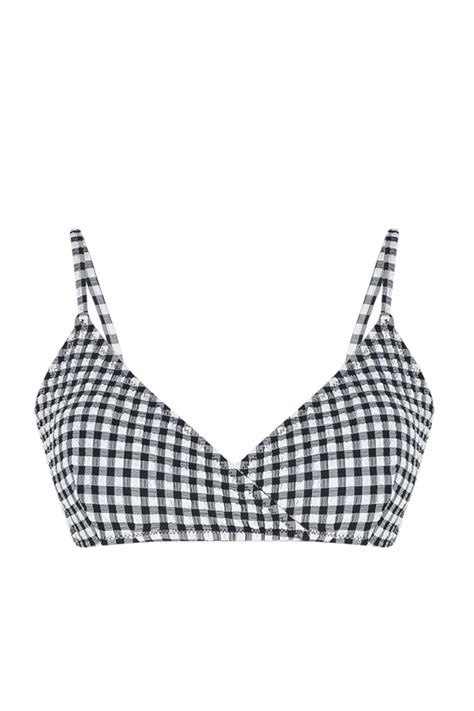 TRENDYOLMİLLA Siyah Beyaz Üçgen Bikini Üstü TBESS BU Fiyatı Yorumları Trendyolmilla