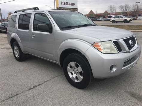 Used Nissan Pathfinder Le Wd For Sale In Bowling Green Oh