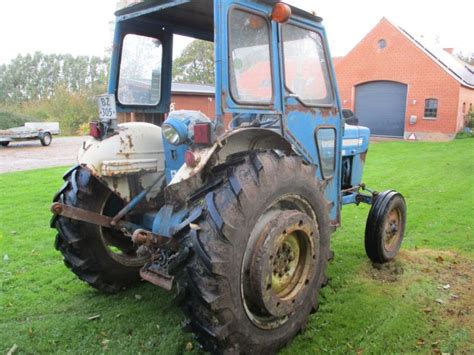 Ford Wd Traktor Tractor Til Salg P Retrade Kan Du K Be Brugt