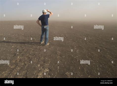 Campo Di Erosione Del Suolo Immagini E Fotografie Stock Ad Alta