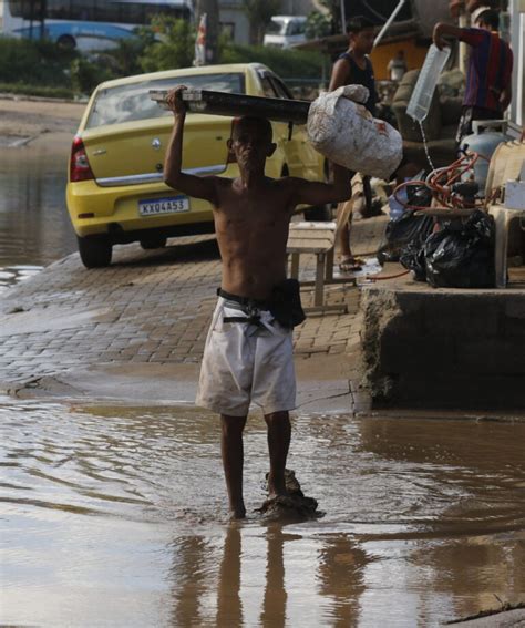 Revista Casa Comum A Urg Ncia Da Pauta Socioambiental Nas Periferias