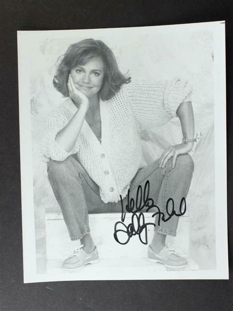 Sally Field Norma Rae~forrest Gump~flying Nun Autograph 8 X 10 Photo