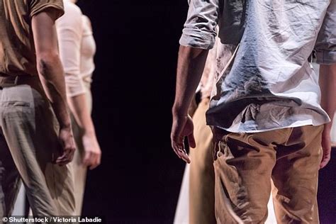 Queensland Teacher Told Students They Would Have To Perform Oral Sex If They Wanted Acting