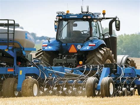 New Holland S NHDrive Tractor