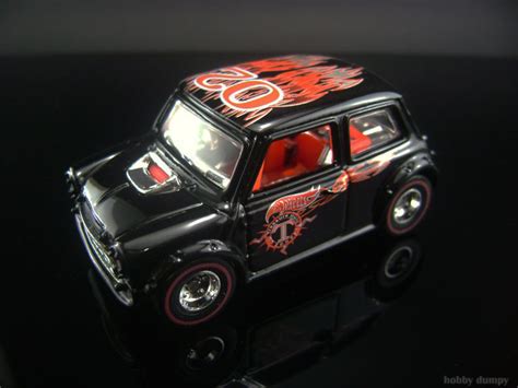 Hot Wheels Treasure Hunt Morris Mini Black Hobby Dumpy