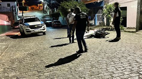 Mototaxista Morto A Tiros Em Ipia