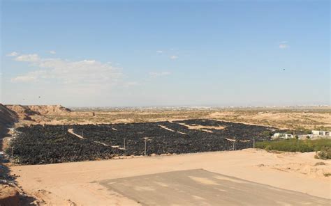 Incendio en tiradero de llantas en Juárez sería un desastre ambiental