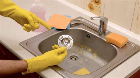 how to clean hair out of sink drain