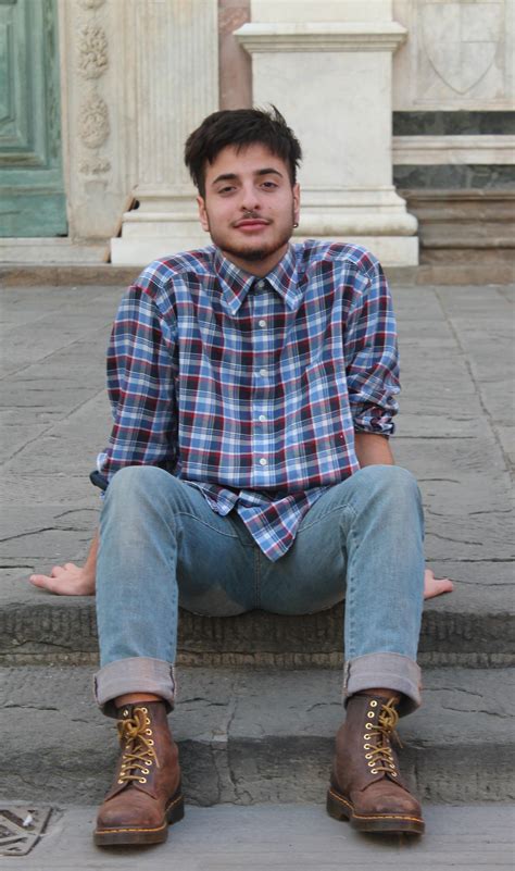 Picchiato Perch Gay Da Un Gruppo Di Bulli Il Tirreno