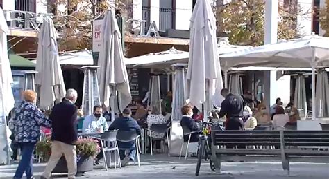 Las Medidas Restrictivas En Bares Y Restaurantes Por Zonas Provocan Un