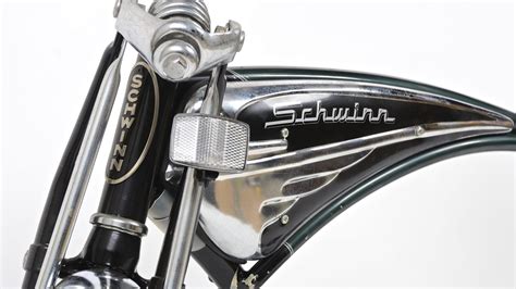 Schwinn Cruiser Deluxe Bicycle at Indy 2016 as A19 - Mecum Auctions