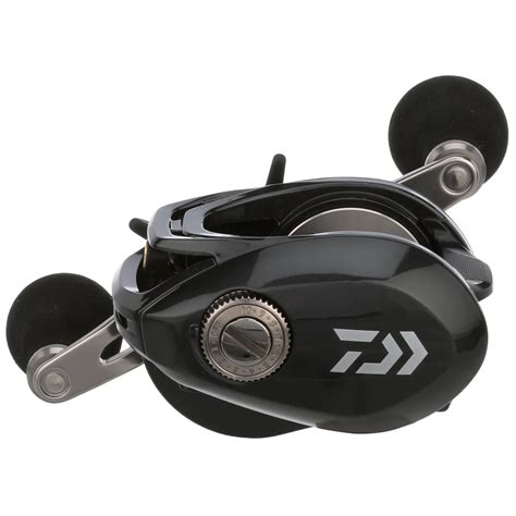 Daiwa Lexa Baitcasting Reel | FishUSA