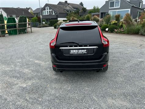 VOLVO XC60 T6 AWD SUMMUM GEARTRONIC AUTOMAT LEDER R KAMERA Kaufen Auf