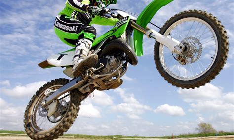 KAWASAKI KX125 (2005-2006) Specs, Performance & Photos - autoevolution