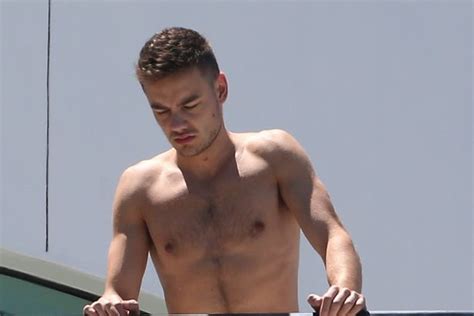One Direction S Liam Payne Naked On Balcony Irish Mirror Online