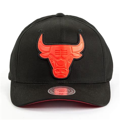 Czapka Mitchell And Ness Snapback Hyper 110 Flexfit Chicago Bulls Black