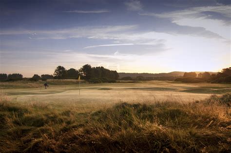 7 Amazing Golf Courses In Scotland