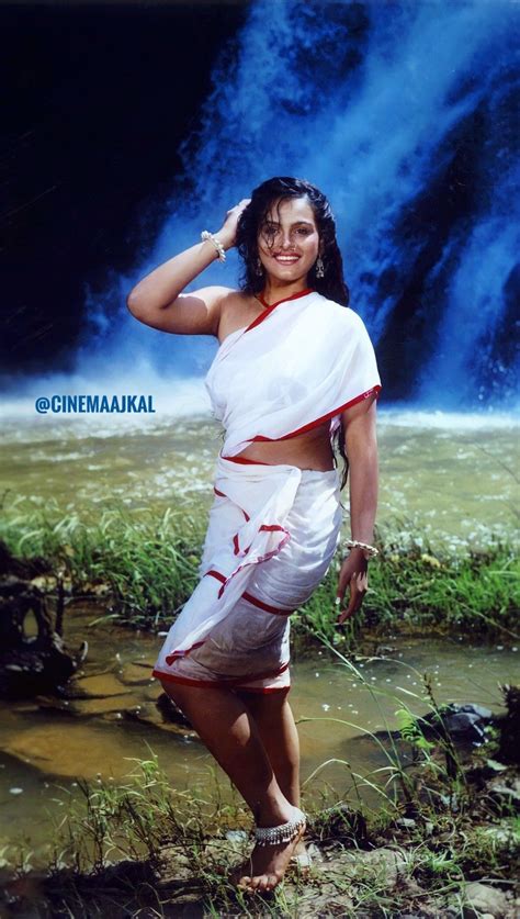 Shilpa Shirodkar Beautiful Bollywood Actress Bollywood Actress Hot Photos Indian Actress Pics