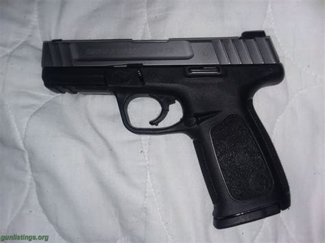 Gunlistings.org - Pistols Smith&Wesson