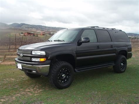 2000 Suburban Lifted Black