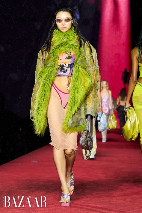 Hoa hậu Thùy Tiên bắt trend màu xanh hot nhất mùa xuân 2024 Harper s Bazaar Việt Nam