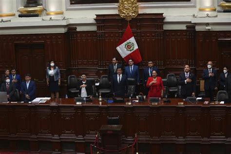 Congreso De Perú Destituye A Pedro Castillo Por “permanente Incapacidad