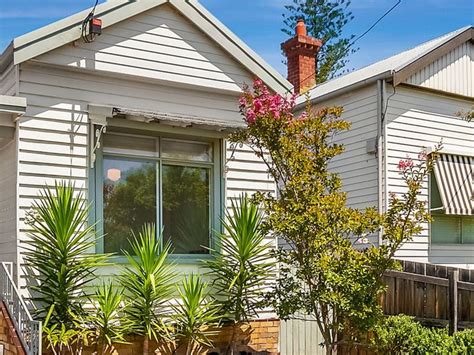 34 Brisbane Street Ascot Vale Vic 3032 Au