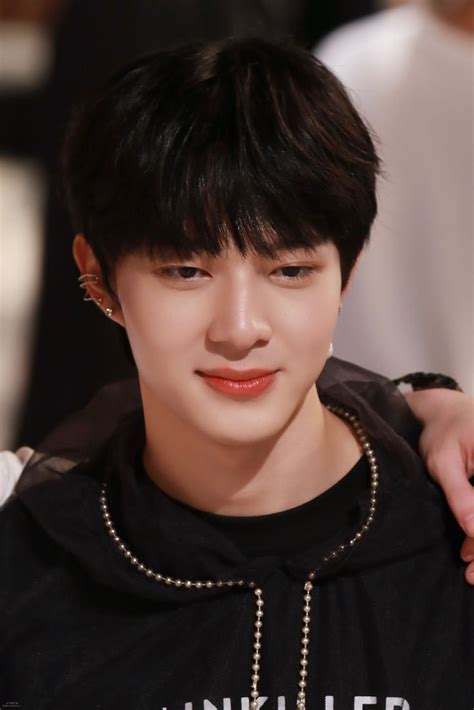 Pin By On Nunew Meow Cute Gay Cutie Adorable