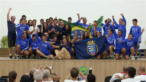 Barco Da Escola Naval Ufrj Sagra Se Campe O Do Desafio Solar Brasil