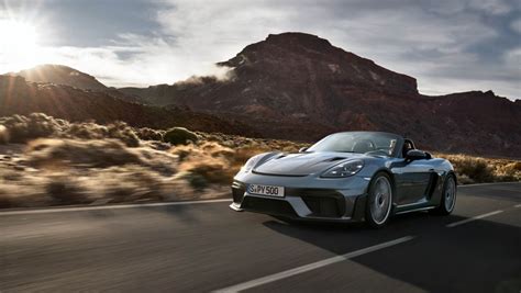 Porsche 718 Spyder RS becomes the pinnacle of the mid-engined family - Porsche Newsroom