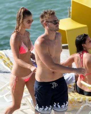 Nina Agdal Showing Off Her Bikini Body At The Pool In Miami Porn