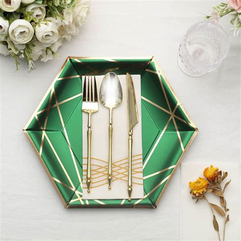 25 Pack 9 Emerald Green Hexagon Paper Plates