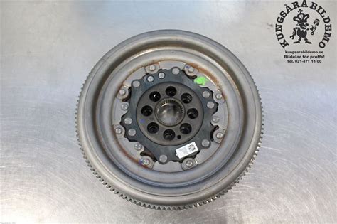 04L-105-266-AG : Schwungrad aut. - Autoparts24