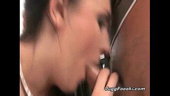 Gros seins salope obtient ses seins baisée XVIDEOS