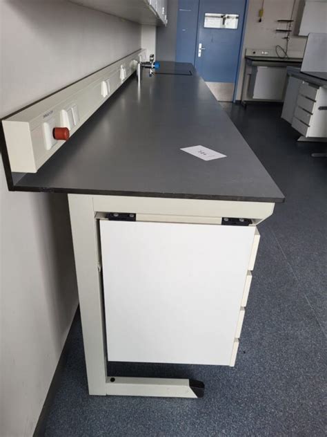 Used S B Laboratory Wall Table Cm S A Le