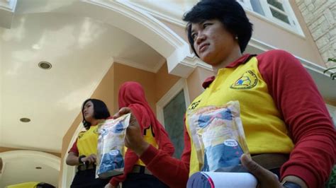 Mahasiswi Pembuat Mie Bikini Dikenal Cerdas Dan Kreatif