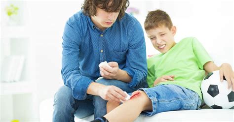 Caring For Minor Laceration Wounds