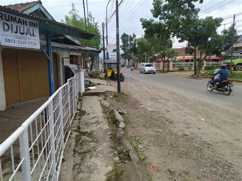 Sederet Derita Orang Yang Punya Rumah Di Pinggir Jalan Bising Banget