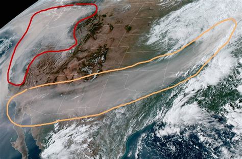 West Coast wildfire smoke stretches to Michigan in stunning satellite image | Fox News