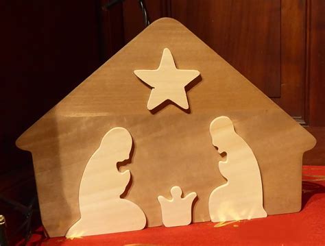 La Crèche De Noël En Bois Un Symbole Traditionnel Revisité Pour 2024